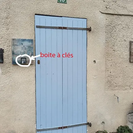 Au Bord De La Riviere *